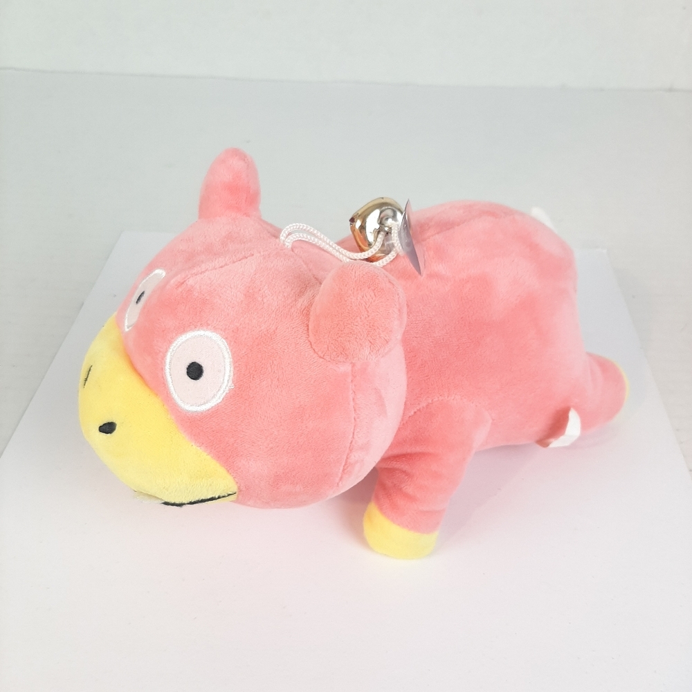 🍀Unbranded Slowpoke Pokemon plush window cling with bell attached P1